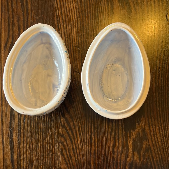 Gorgeous Vintage 1968 Easter Egg Decor - Picture 4 of 7